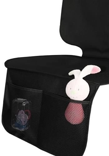 Organizator s mrežastim džepovima pri ruci