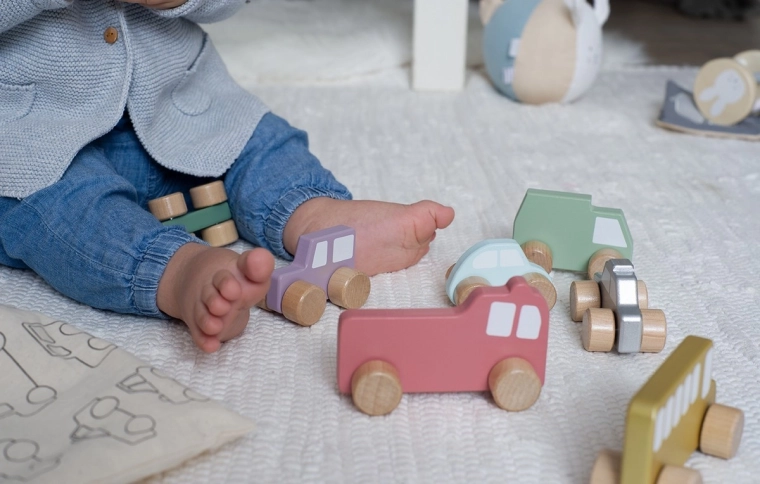 8 cute vehicles for first play