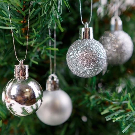 Set of silver Christmas tree ornaments, 12 pcs