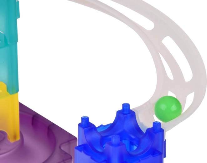 Prozirne staze za učenje kroz igru