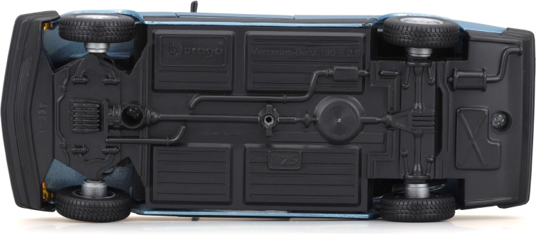 Detaljno podvozje i gumeni kotači