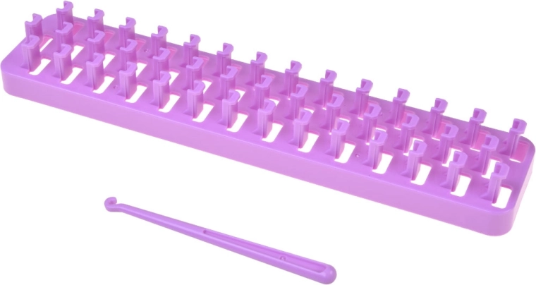 Loom and hook for easy weaving