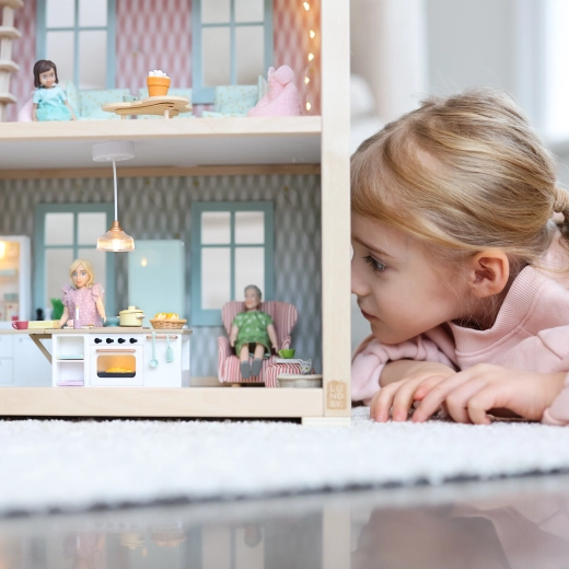 For creative play in the dollhouse