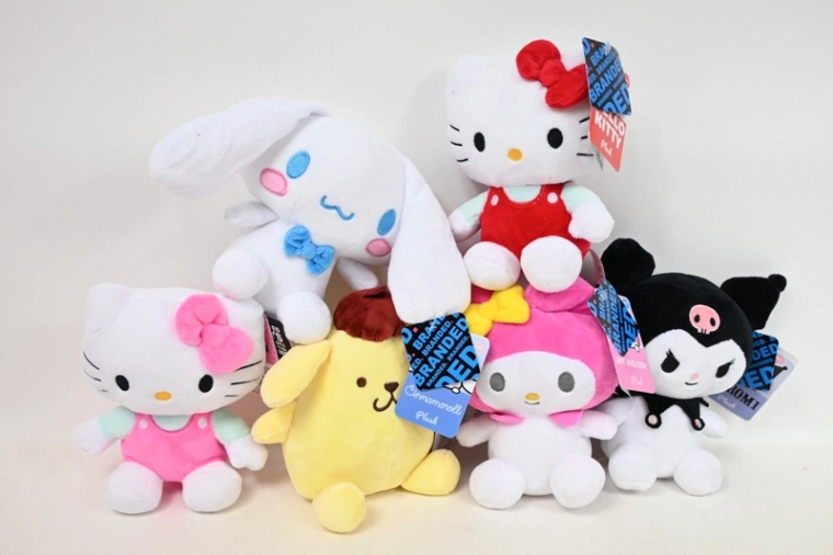 Plišani Hello Kitty 18 cm