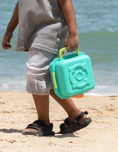 Kompaktni kofer za putovanja