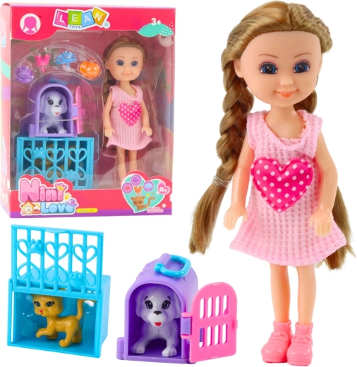 Mini lutka s kolicima i mačićima