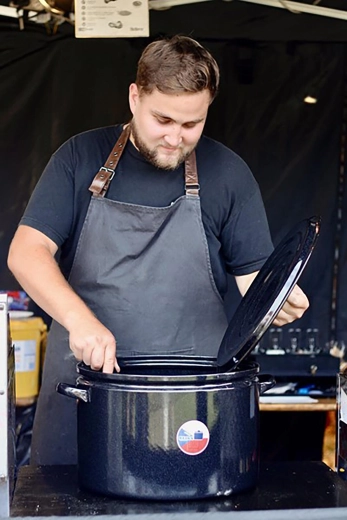 Izdržljiv emajl s dugim vijekom trajanja