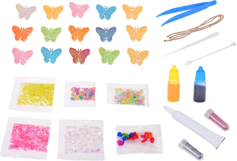 Šljokice, pigmenti i ukrasi za beskrajne kombinacije