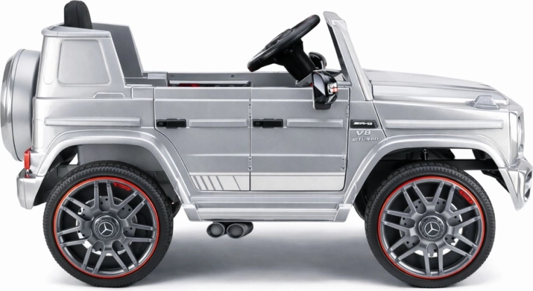 Sporty wheels and lacquered finish