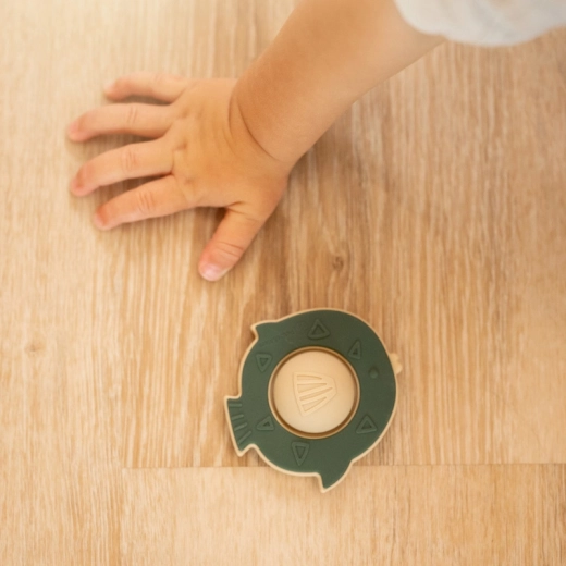 Senzorno stiskanje za razvoj fine motorike