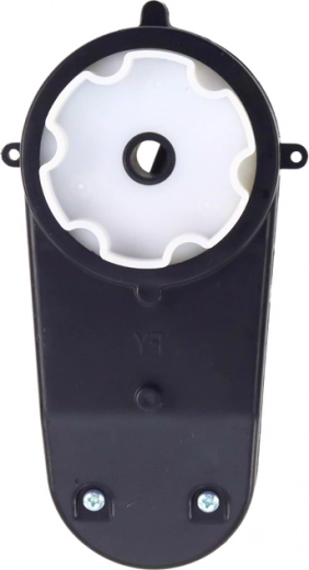 Mounting housing with gear wheel