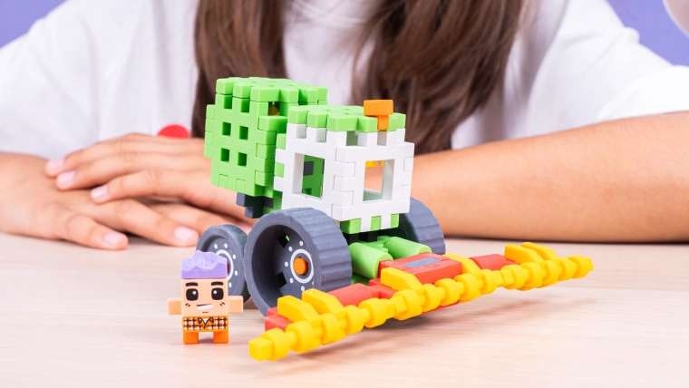 Figurica farmera za igru s pričom