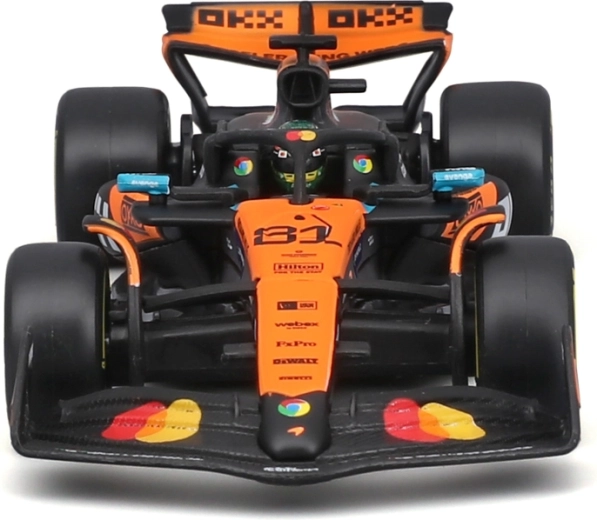 Die-cast metal + fini plastični detalji