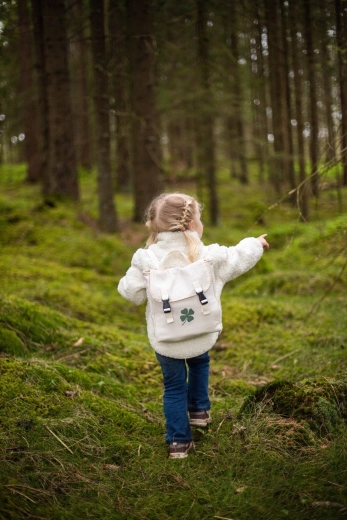 Backpack for little expeditions