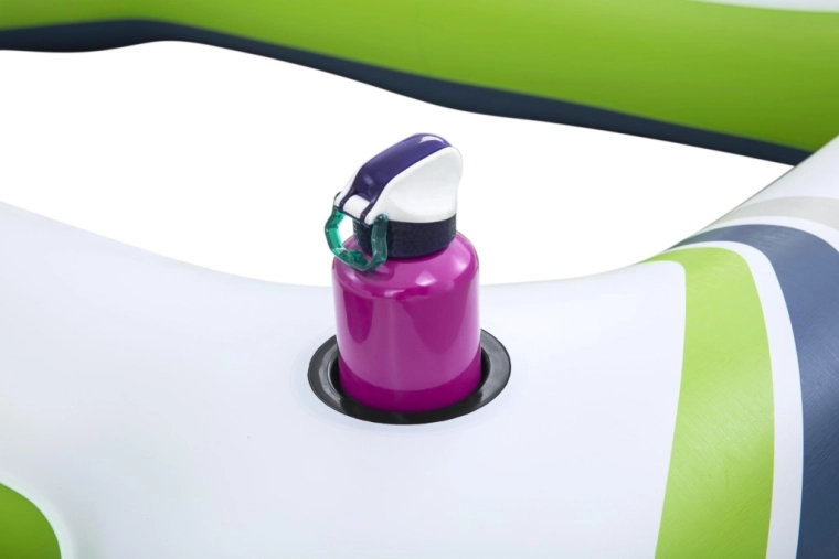 Praktični držači za napitke i ručke