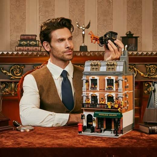 Gradnja i izlaganje u jednom