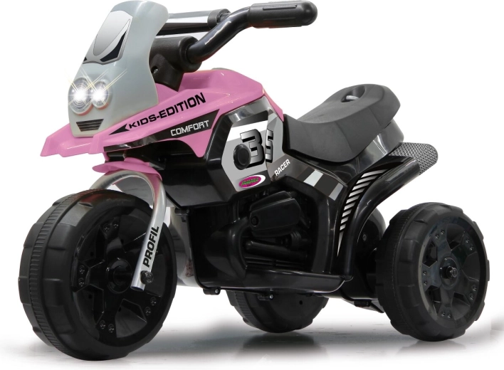 Stable three-wheel design and durable construction