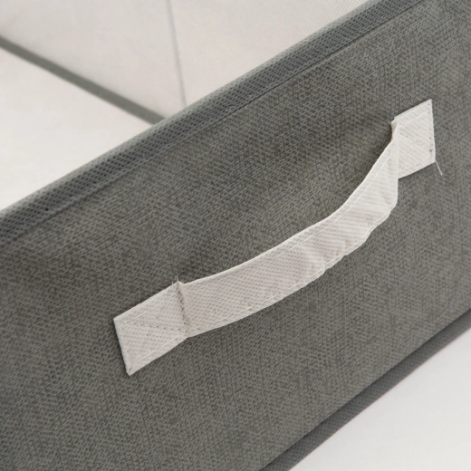 Sturdy walls and a practical handle
