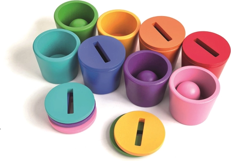 Čašice s utorima za ubacivanje novčića