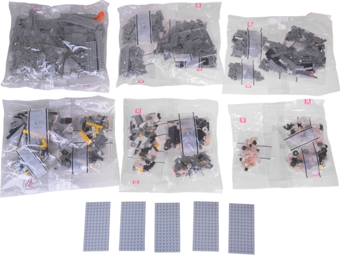 1,443 pieces for creative building