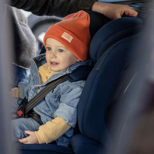 Grows with the child thanks to the EASY GROW system