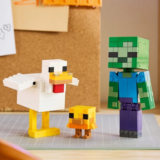 Posable parts for creative play
