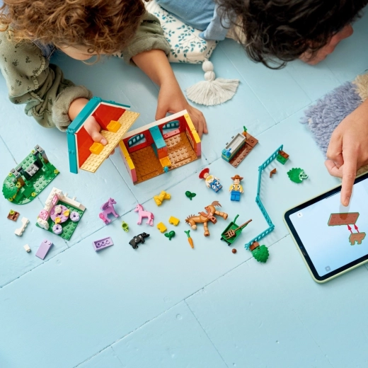 Jednostavno slaganje od 4 godine + aplikacija LEGO Builder