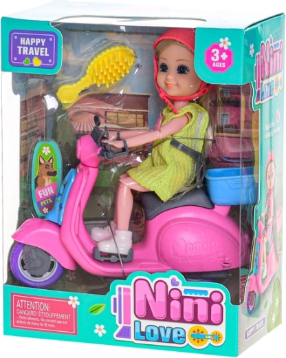 Travel accessories for story-filled play