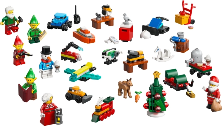 Mini models and characters for creative stories