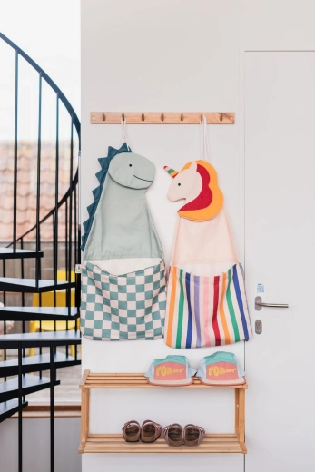 Veseli unicorn dizajn koji će razvedriti sobu