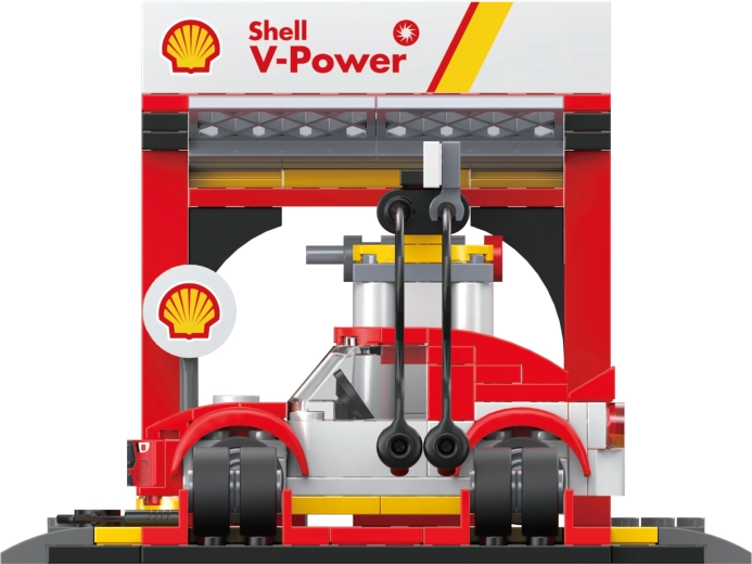 Realistična Shell stanica s bogatim detaljima