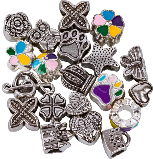 Lots of decorations and charms for a creative mix