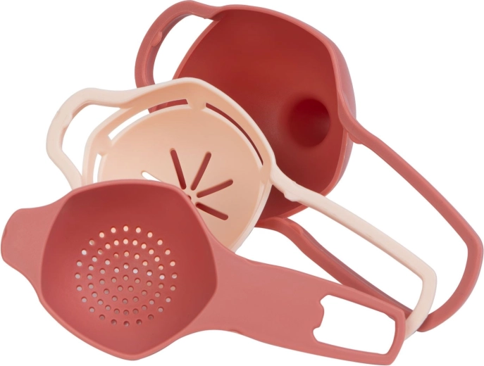 Practical funnel with strainer