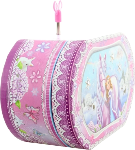 Bajkovit dizajn s jednorogom