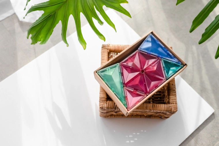 Prozirni pastelnI elementi za kreativnu igru i učenje