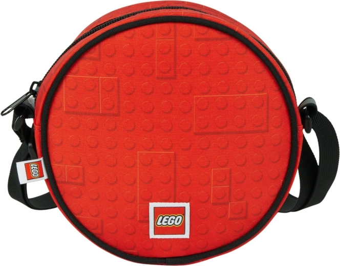 Comfortable carrying and practical details