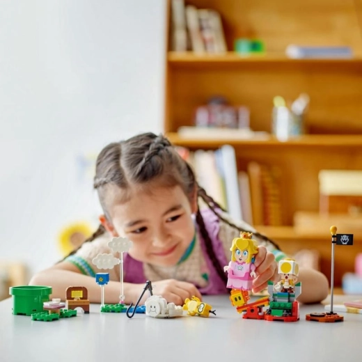 Gradi, igraj, proširuj