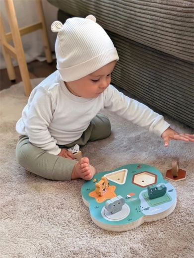 Razvija finu motoriku i koordinaciju