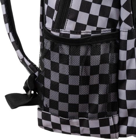 Comfortable carrying and practical details