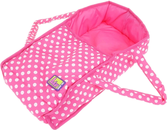 Removable carrycot for easy carrying of the doll