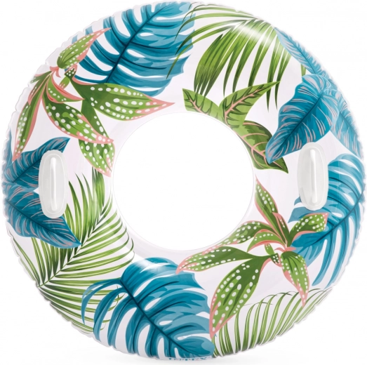 Large 97 cm diameter for relaxing on the water
