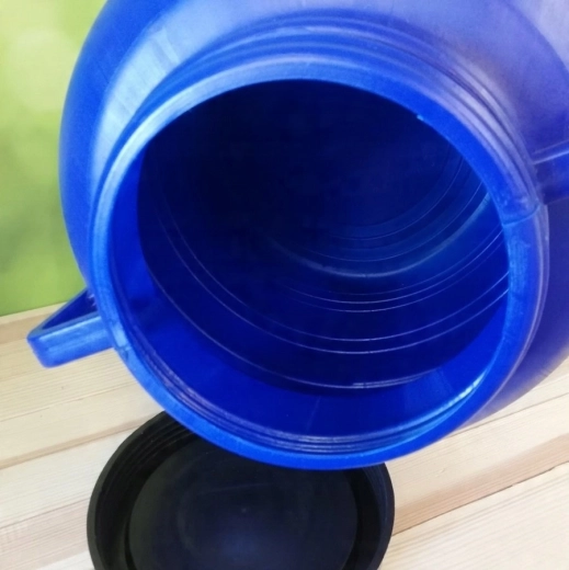 Široki grlo za lako punjenje i čišćenje