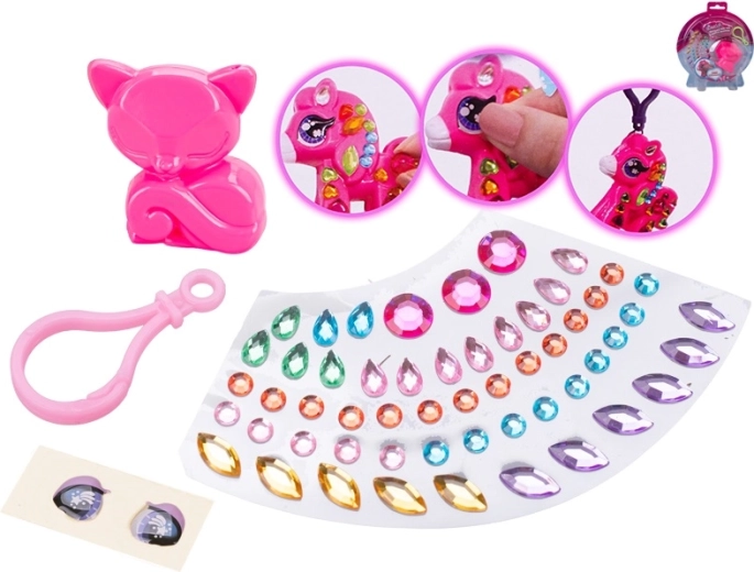 Pričvrstite na ključeve ili ruksak