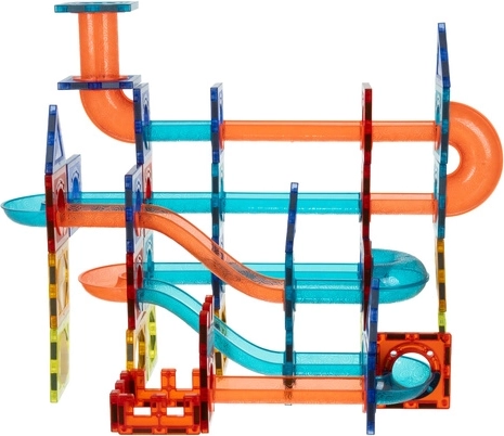 Kreativne 3D građevine i glatka vožnja kuglica