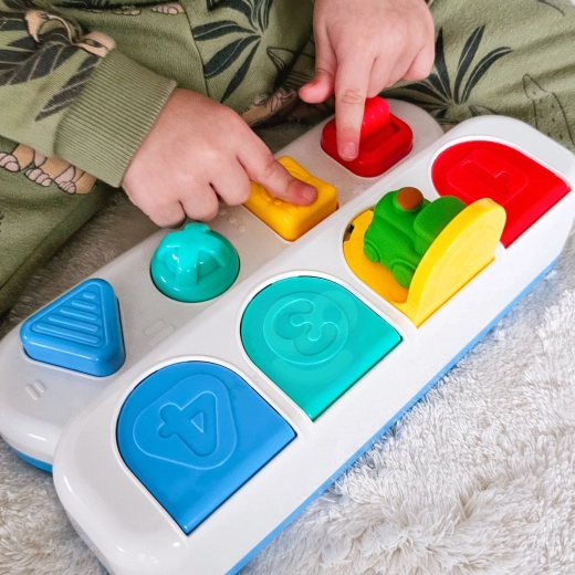 Multiple controls for little hands