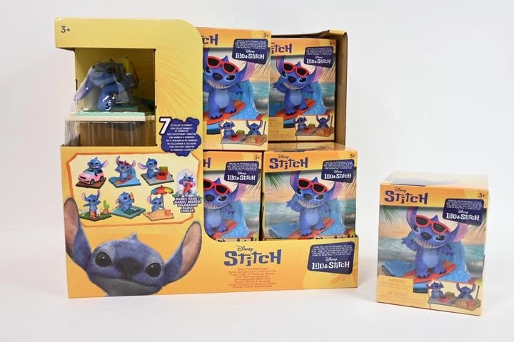 Stitch blind box figurica 7,5 cm