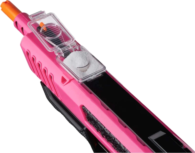 Jednostavno punjenje gornjeg spremnika za sol