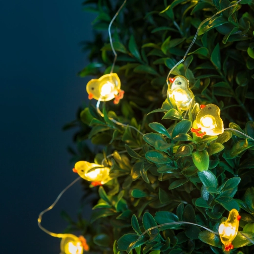 LED string lights with chicks, 2 m, 20 LEDs