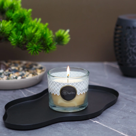 Scented Candle with Spiced Vanilla Fragrance 70 g