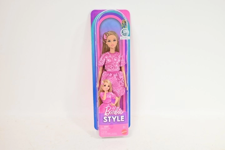 Barbie Fashionistas modna lutka